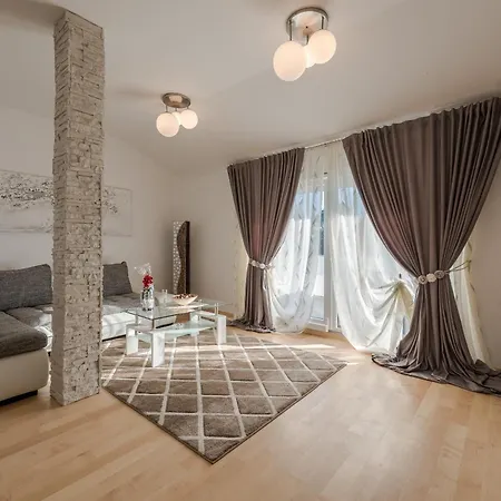 Beautiful Horizon Vila *