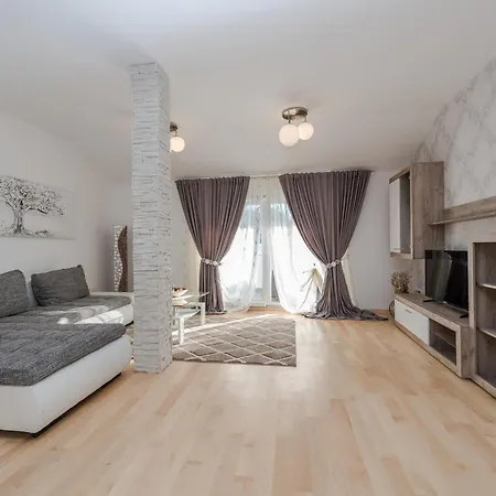 Beautiful Horizon Vila