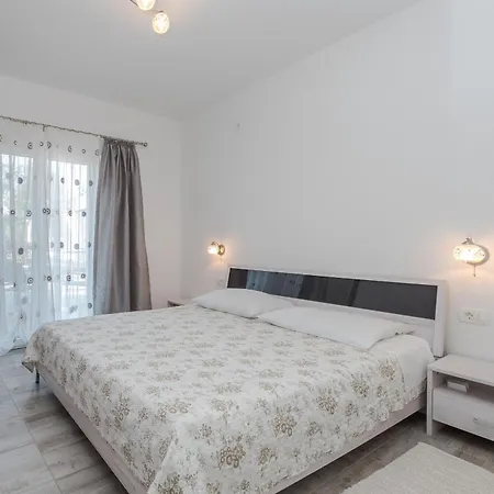 Beautiful Horizon Vila *